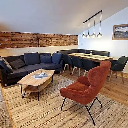 Alp-chalet Отель 4*