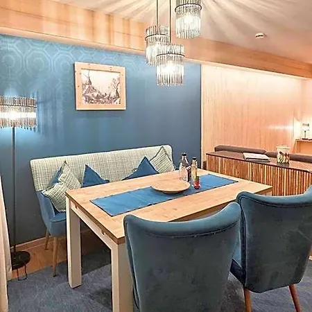 Отель Alp-chalet Миттелберг
